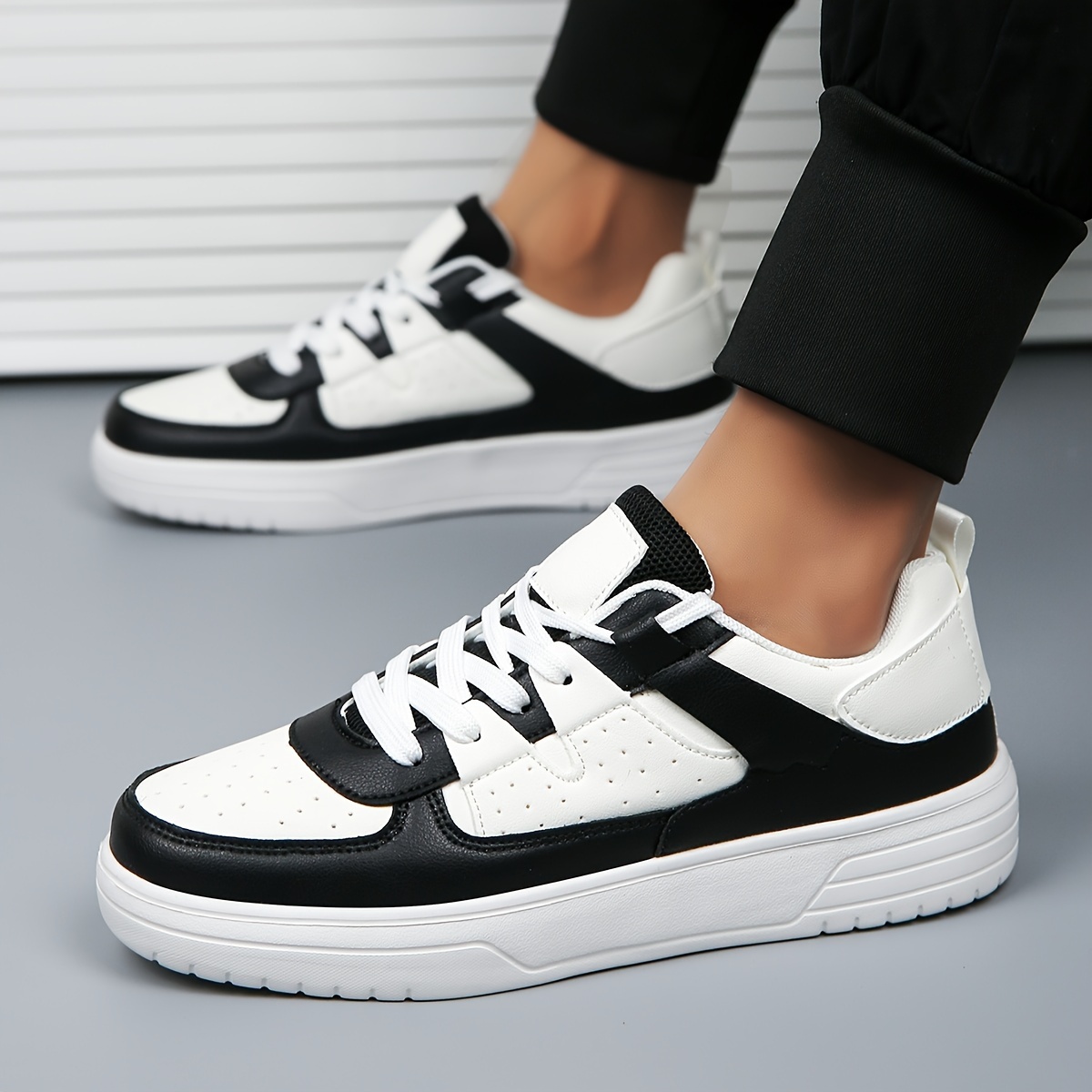 skate shoes men s trendy colour block comfy non slip lace details 3